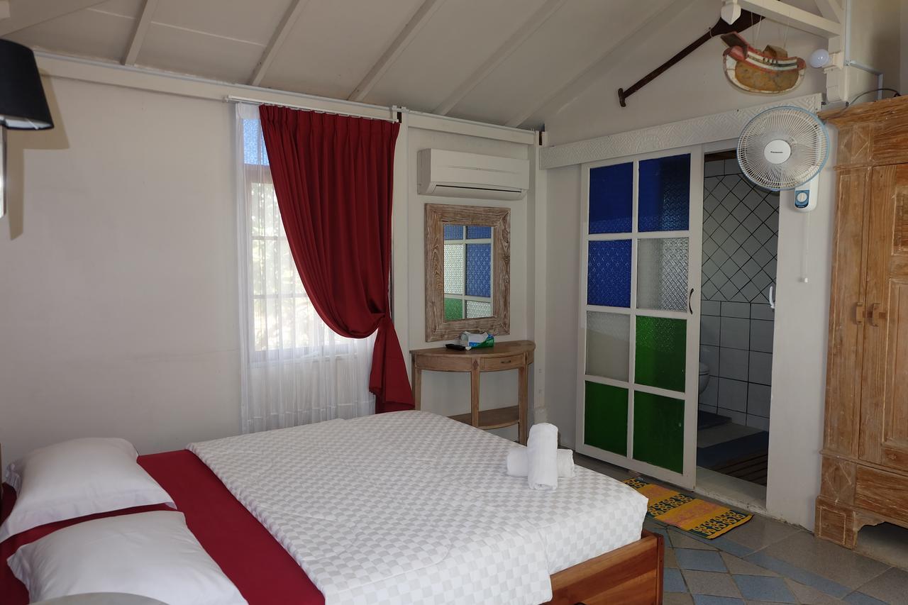 Villa Isabella Putri B&B Jepara Exterior foto